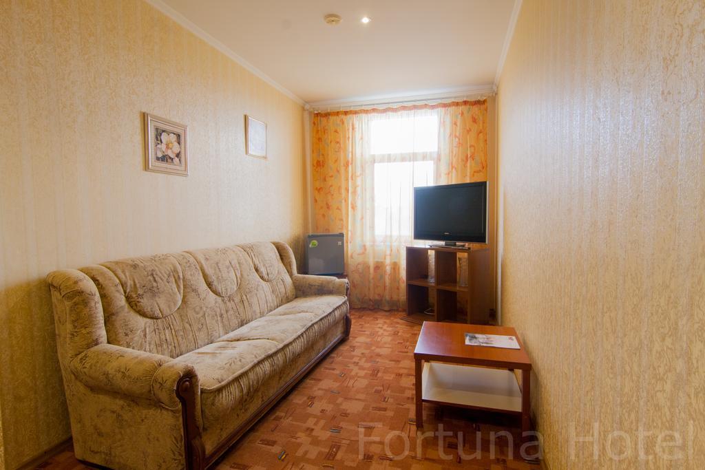 Fortuna Hotel Κισινάου Εξωτερικό φωτογραφία