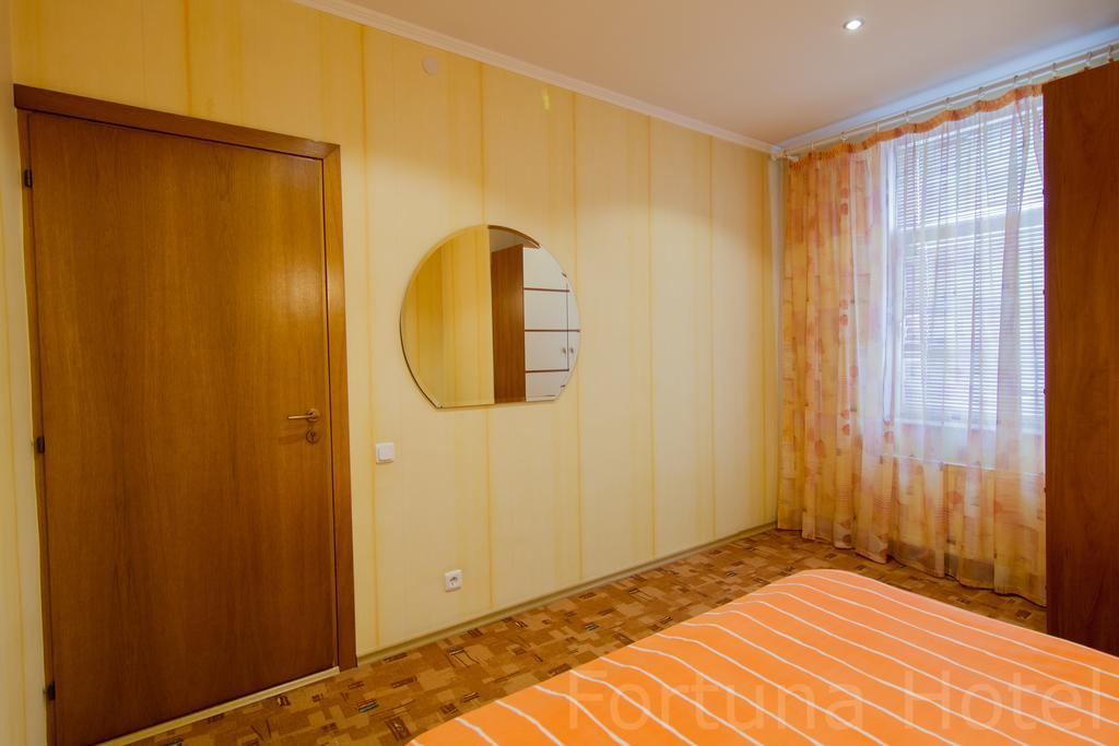Fortuna Hotel Κισινάου Εξωτερικό φωτογραφία