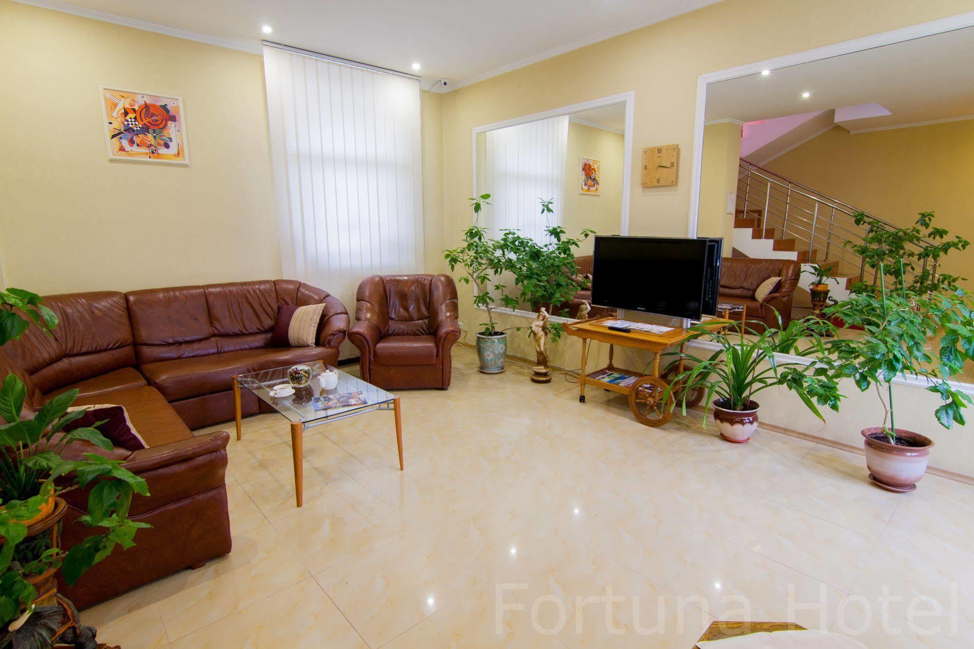 Fortuna Hotel Κισινάου Εξωτερικό φωτογραφία