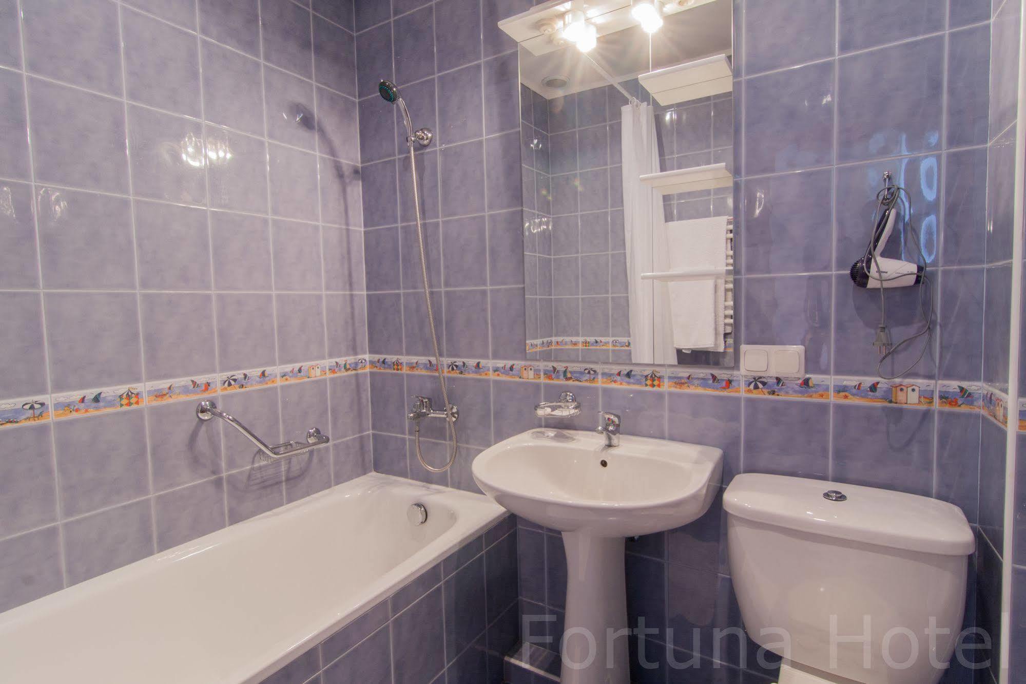 Fortuna Hotel Κισινάου Εξωτερικό φωτογραφία