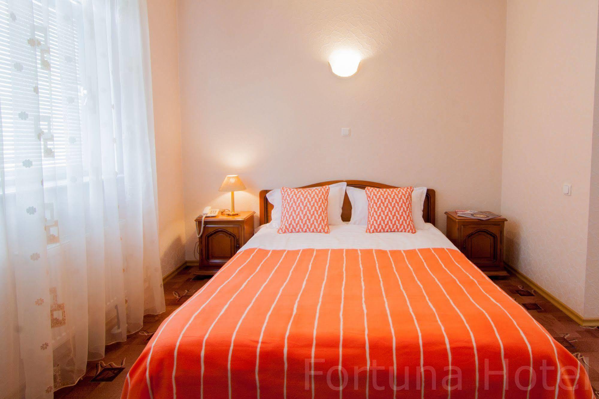 Fortuna Hotel Κισινάου Εξωτερικό φωτογραφία