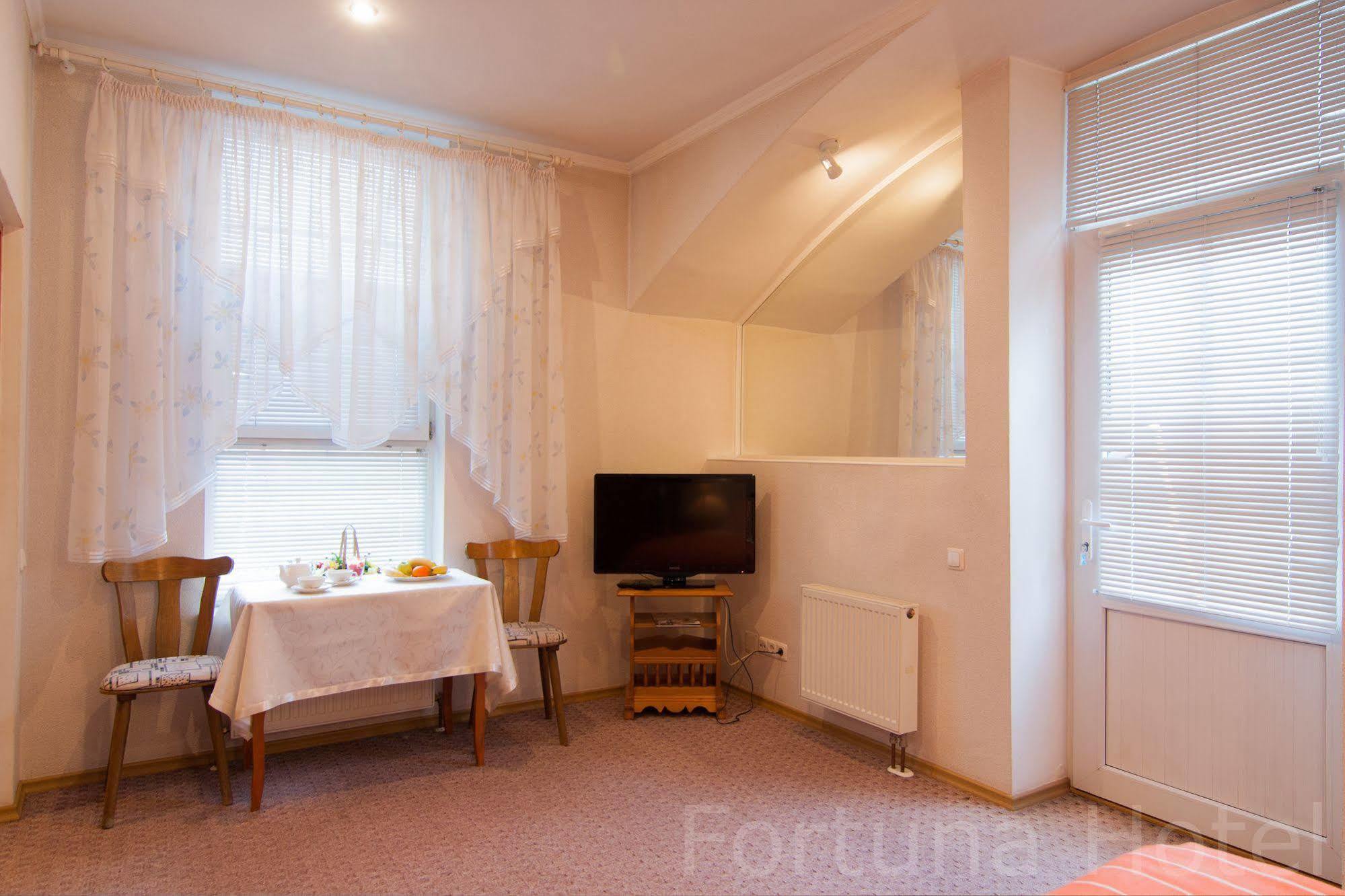 Fortuna Hotel Κισινάου Εξωτερικό φωτογραφία