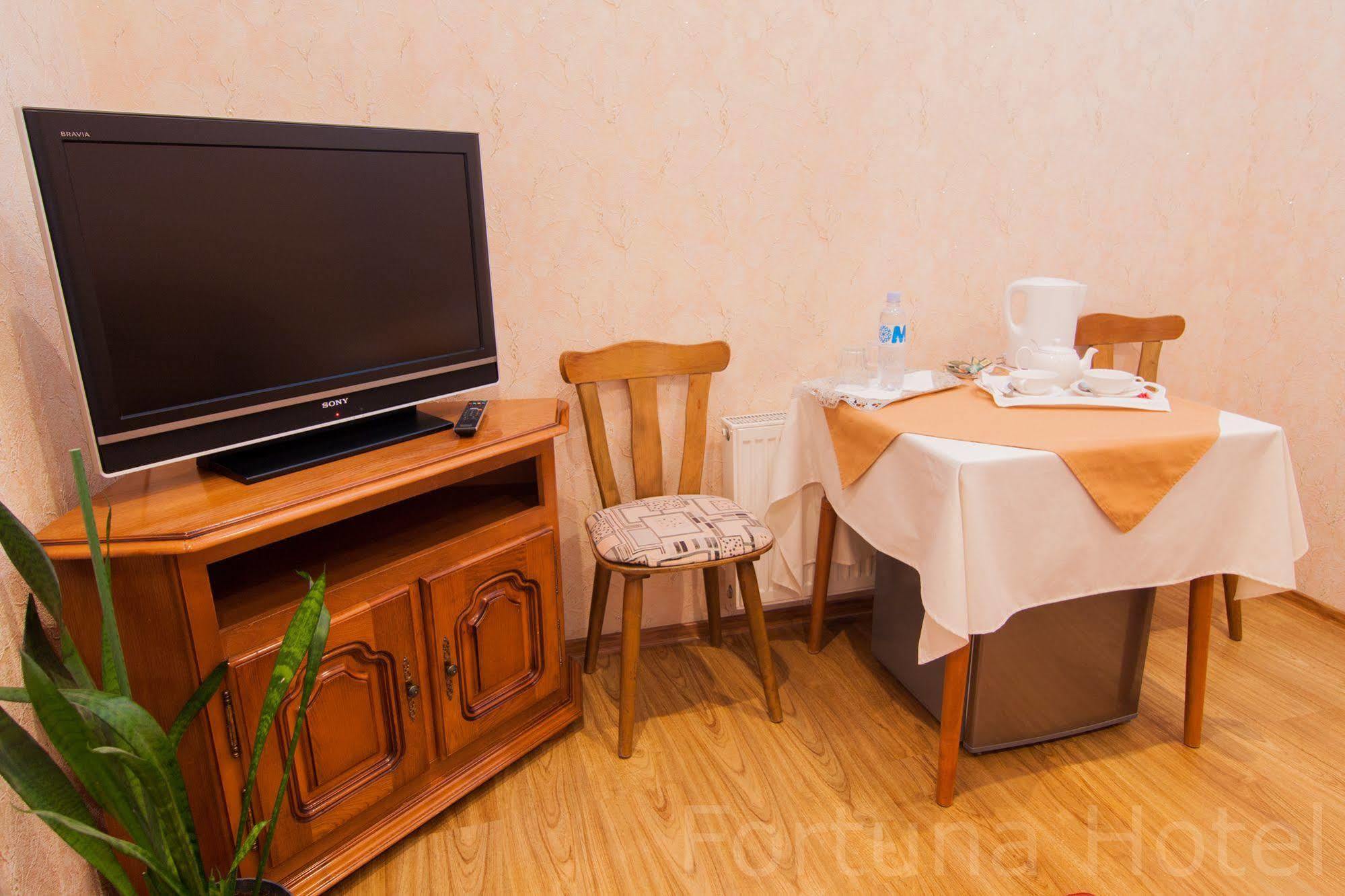 Fortuna Hotel Κισινάου Εξωτερικό φωτογραφία