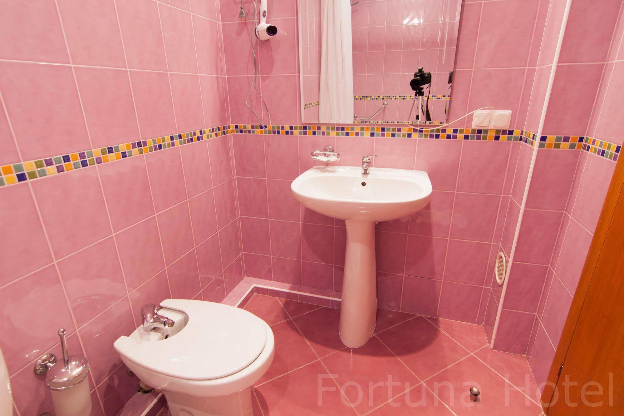 Fortuna Hotel Κισινάου Εξωτερικό φωτογραφία